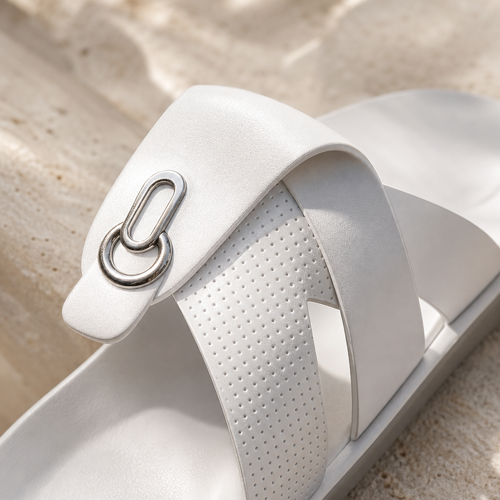 Portofino Slip-On Sandals — 02_leather_macro_detail