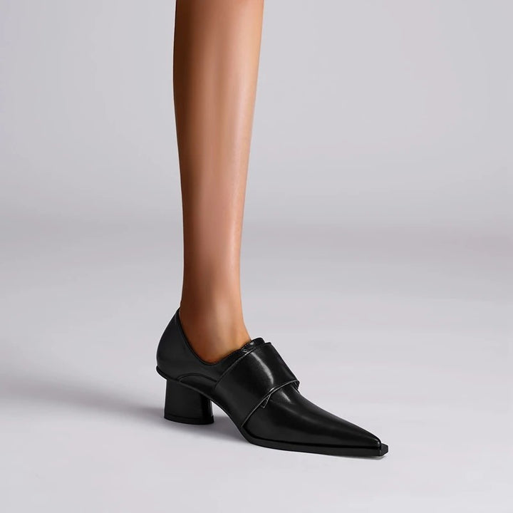 Quilted Strap Pointed Pumps