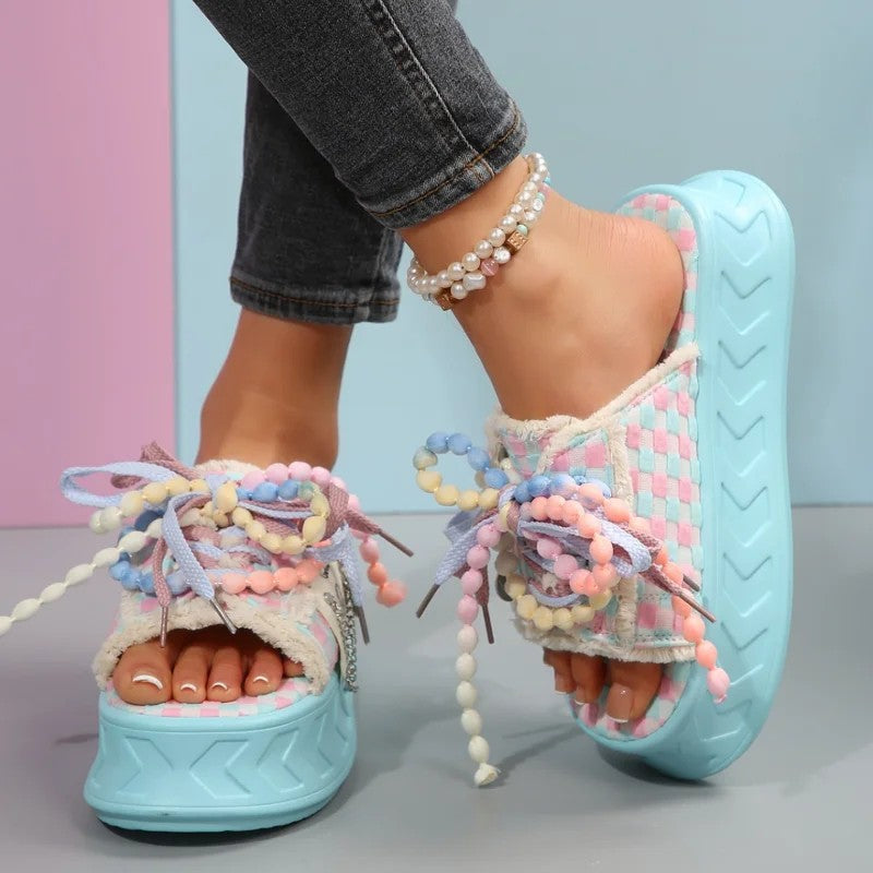 Confetti Pom Platform Slides