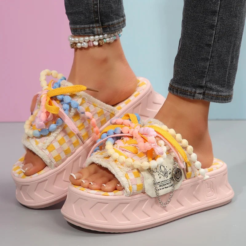 Confetti Pom Platform Slides