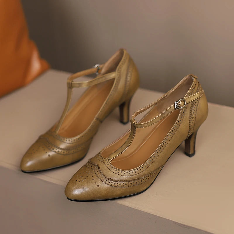 Mirella Vintage Leather Pumps