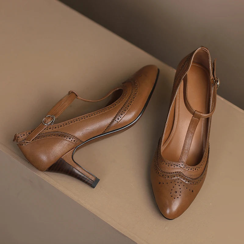 Mirella Vintage Leather Pumps