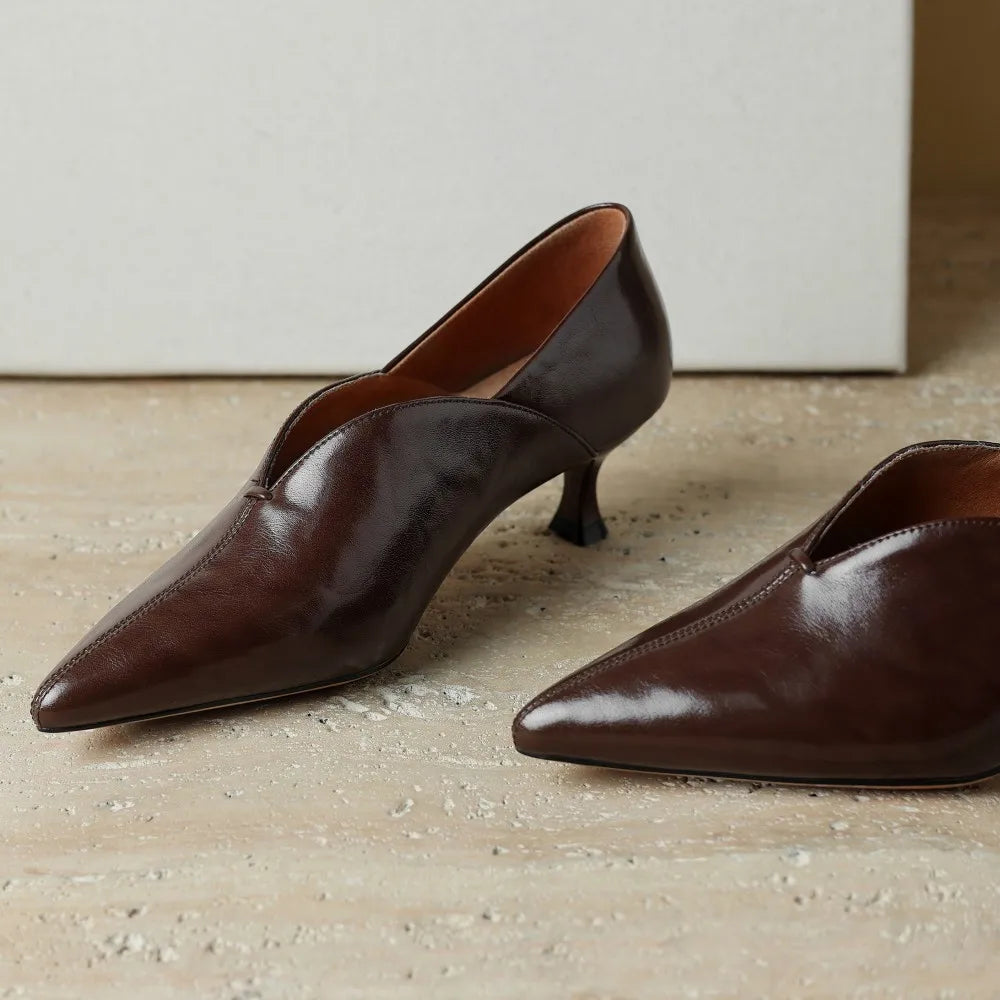 Forma Leather Pumps
