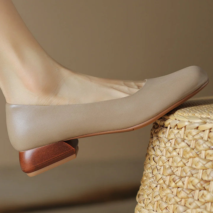 Lucera Leather Pumps