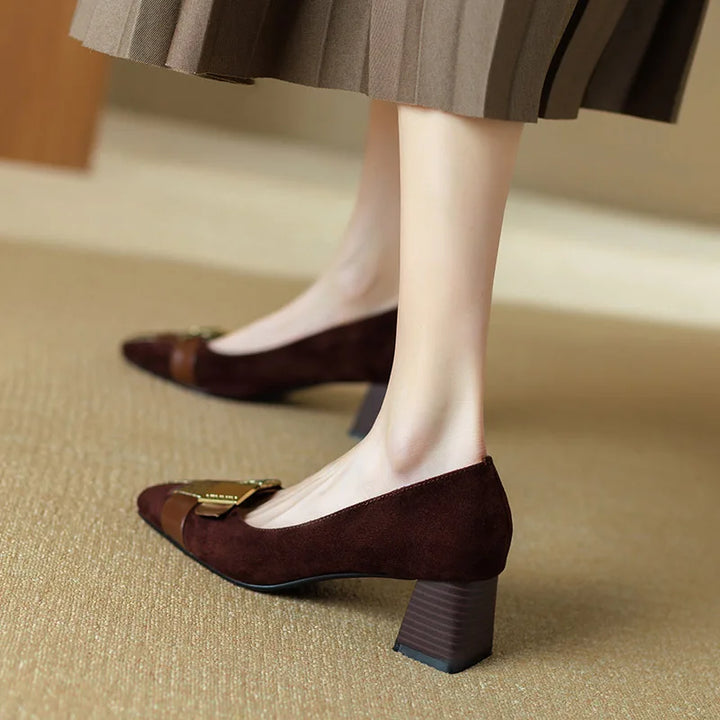 Cintura Suede Pumps
