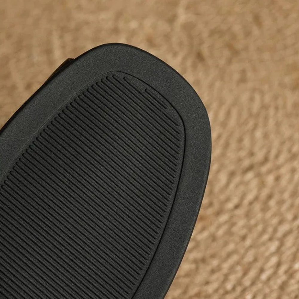 Vale Leather Slides