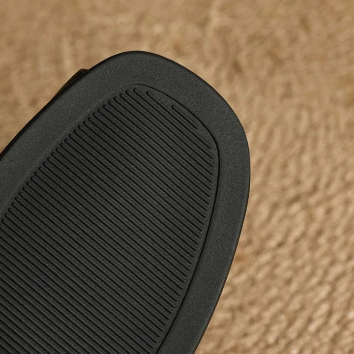 Vale Leather Slides