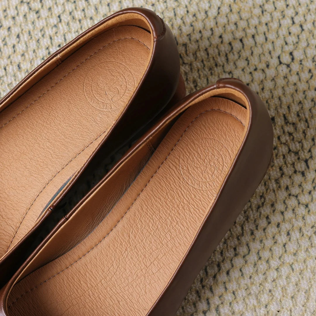 Lucera Leather Pumps