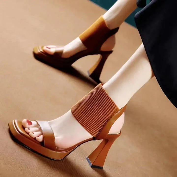 Piramide Elastic Slingback Heels