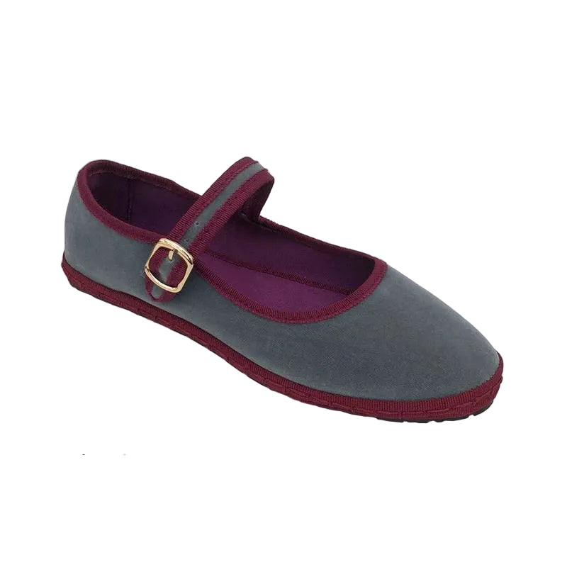 Vera Stitch Flats