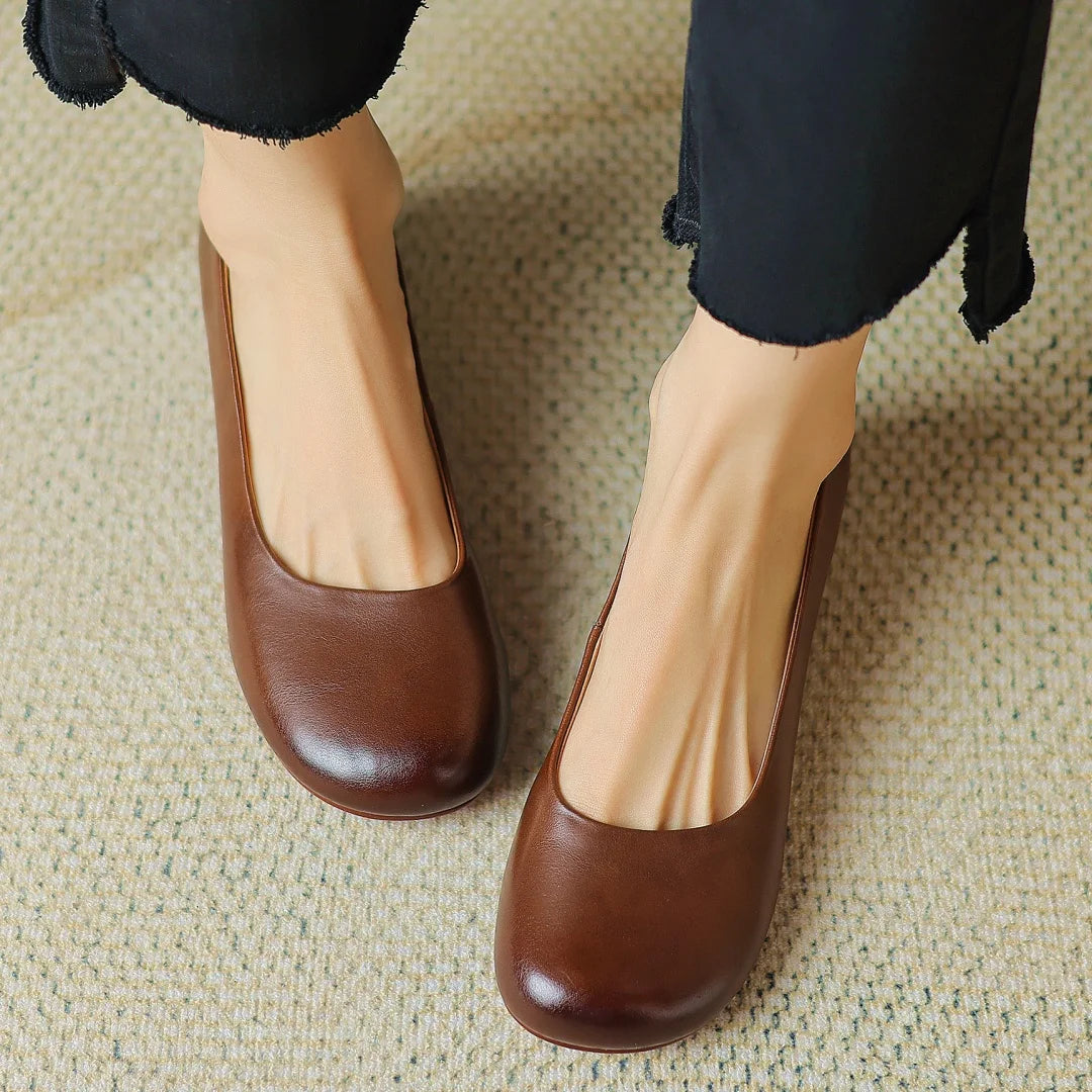 Lucera Leather Pumps
