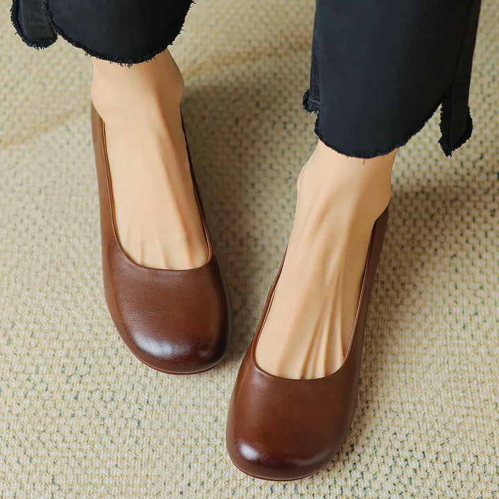 Lucera Leather Pumps