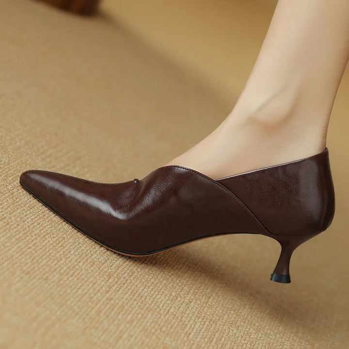 Forma Leather Pumps