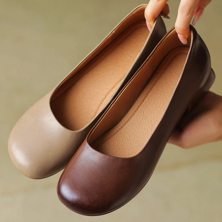 Lucera Leather Pumps