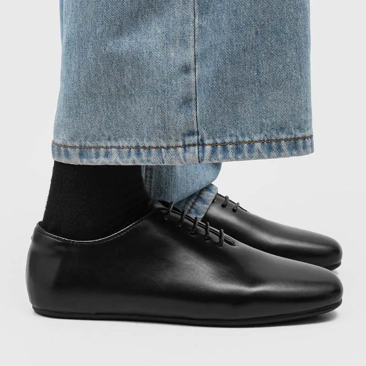 Salerno Whole-Cut Oxfords