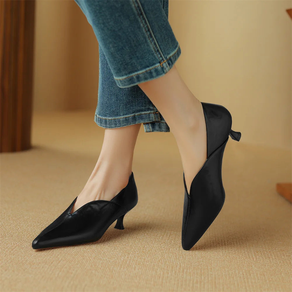Forma Leather Pumps