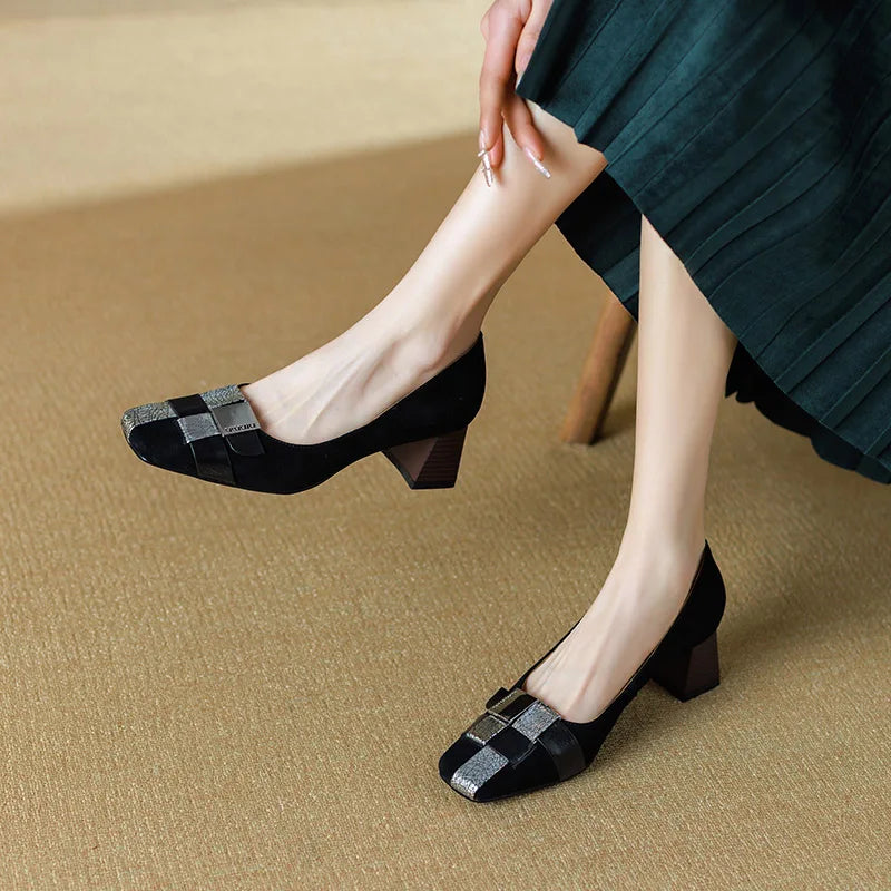 Cintura Suede Pumps