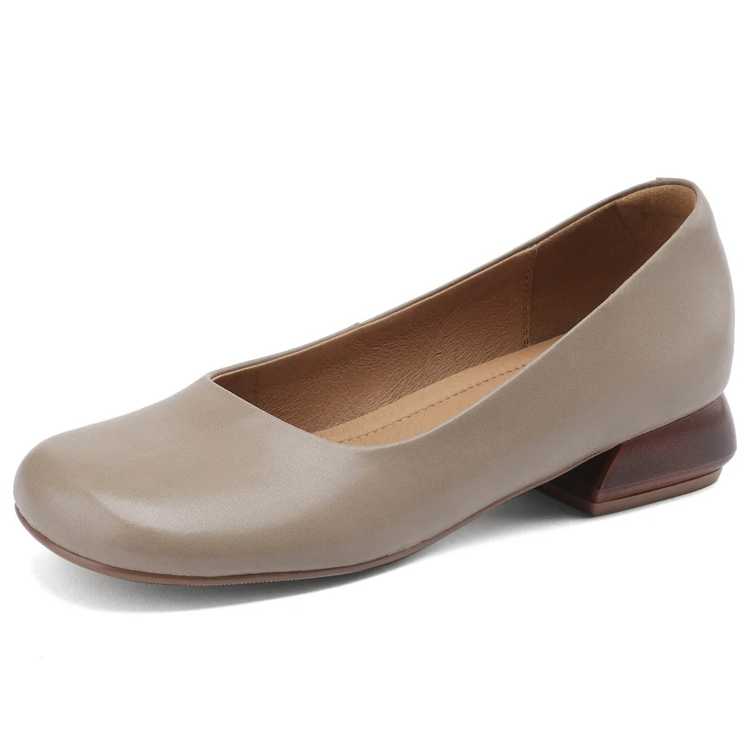 Lucera Leather Pumps