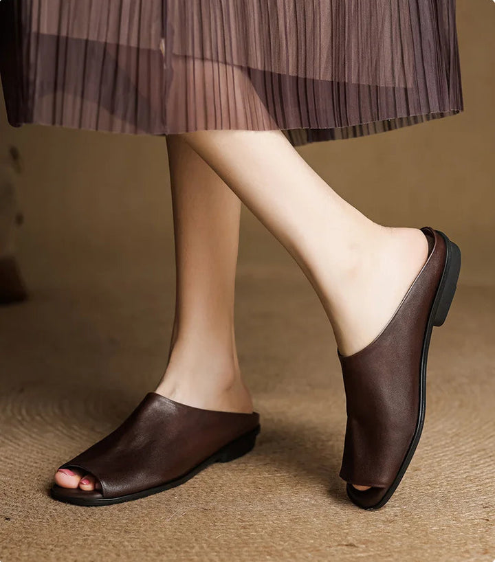 Vale Leather Slides
