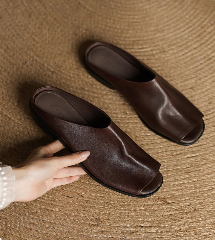 Vale Leather Slides