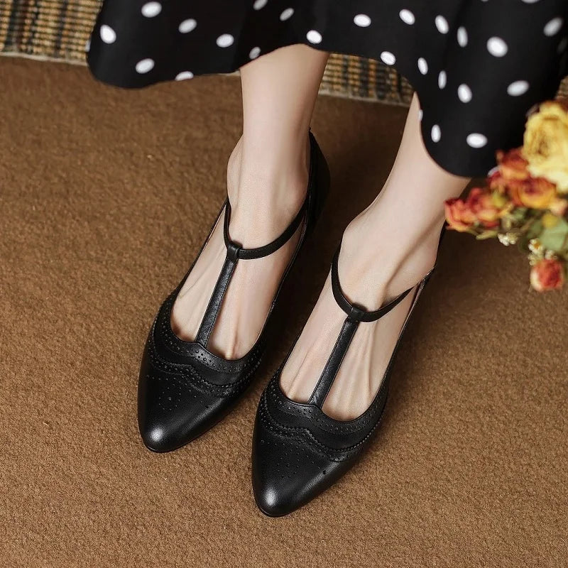 Mirella Vintage Leather Pumps