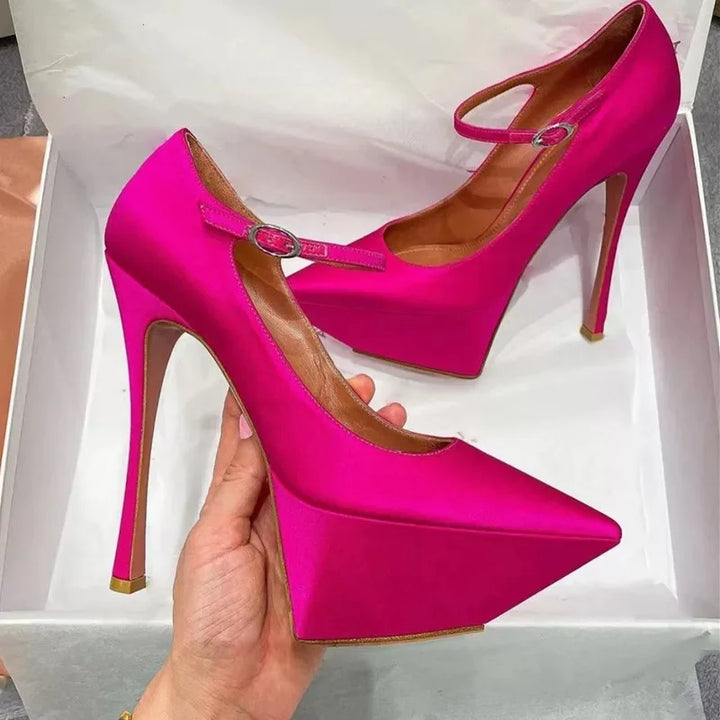 Giulia Platform Pumps