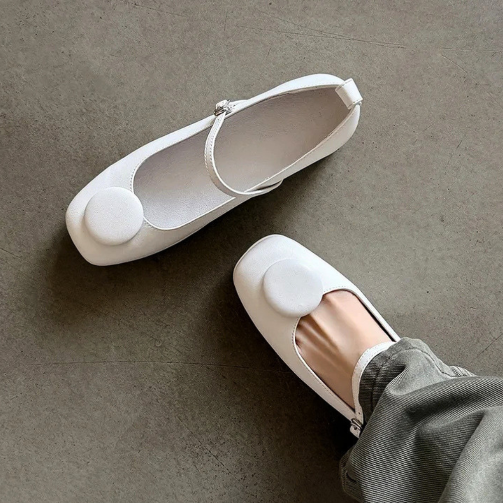 Bottoni Moda Strap Flats