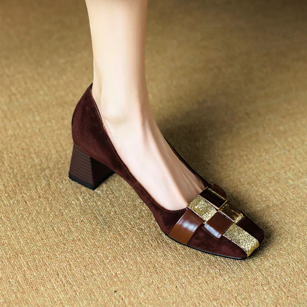 Cintura Suede Pumps