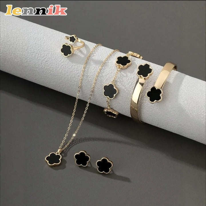 Fioresca Clover Jewelry Set