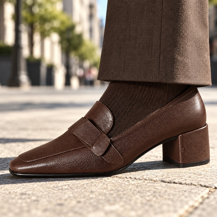 Ascot Knot Loafer Pumps — ce_brooklyn_s2_01