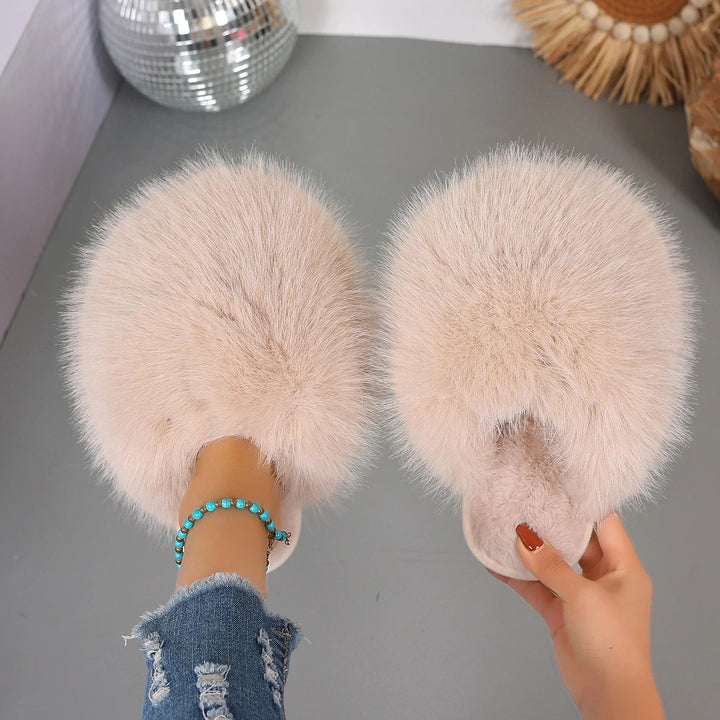 Powderpuff Fluffy Slides