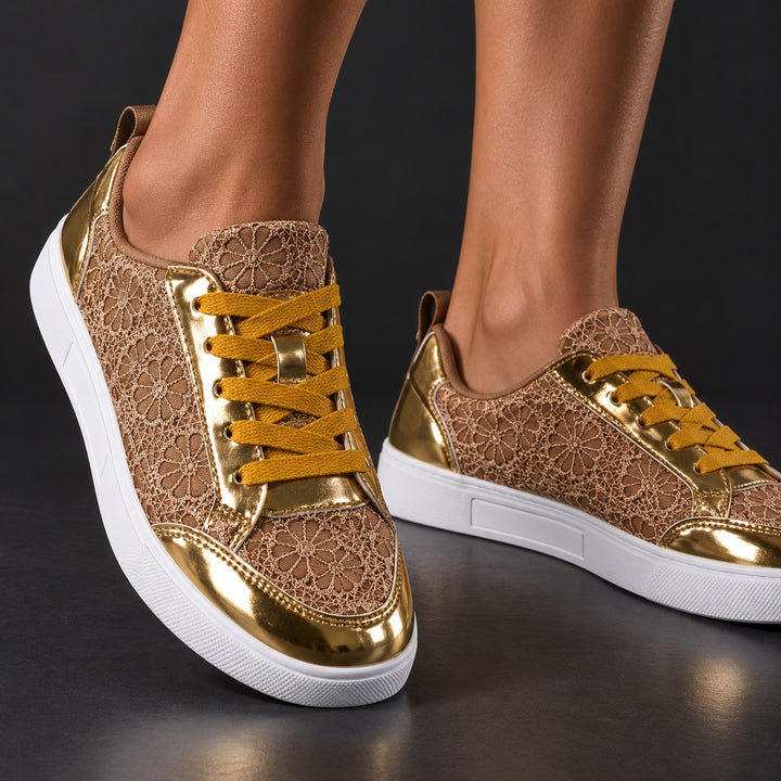 Bellefleur Lace Sneakers — ce_brooklyn_s3_01