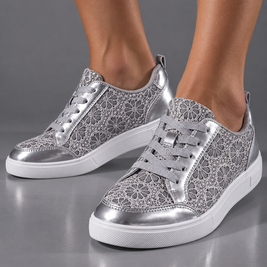 Bellefleur Lace Sneakers — ce_brooklyn_s3_01
