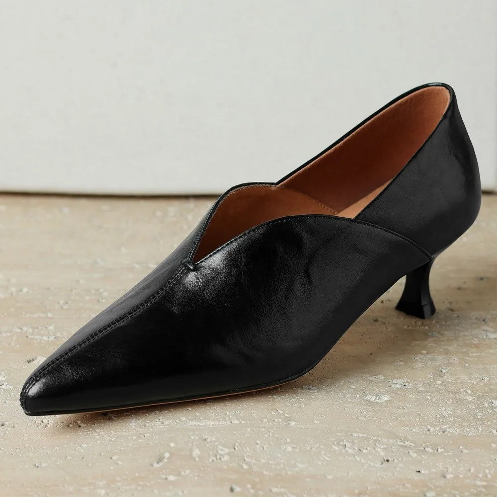 Alessia V-Cut Pumps