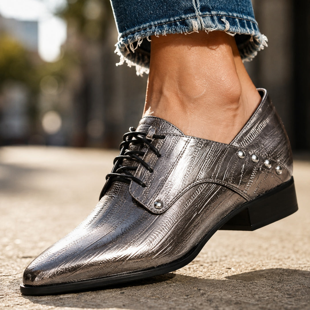 Doriano Lace-Up Derby Pumps — ce_brooklyn_s2_01