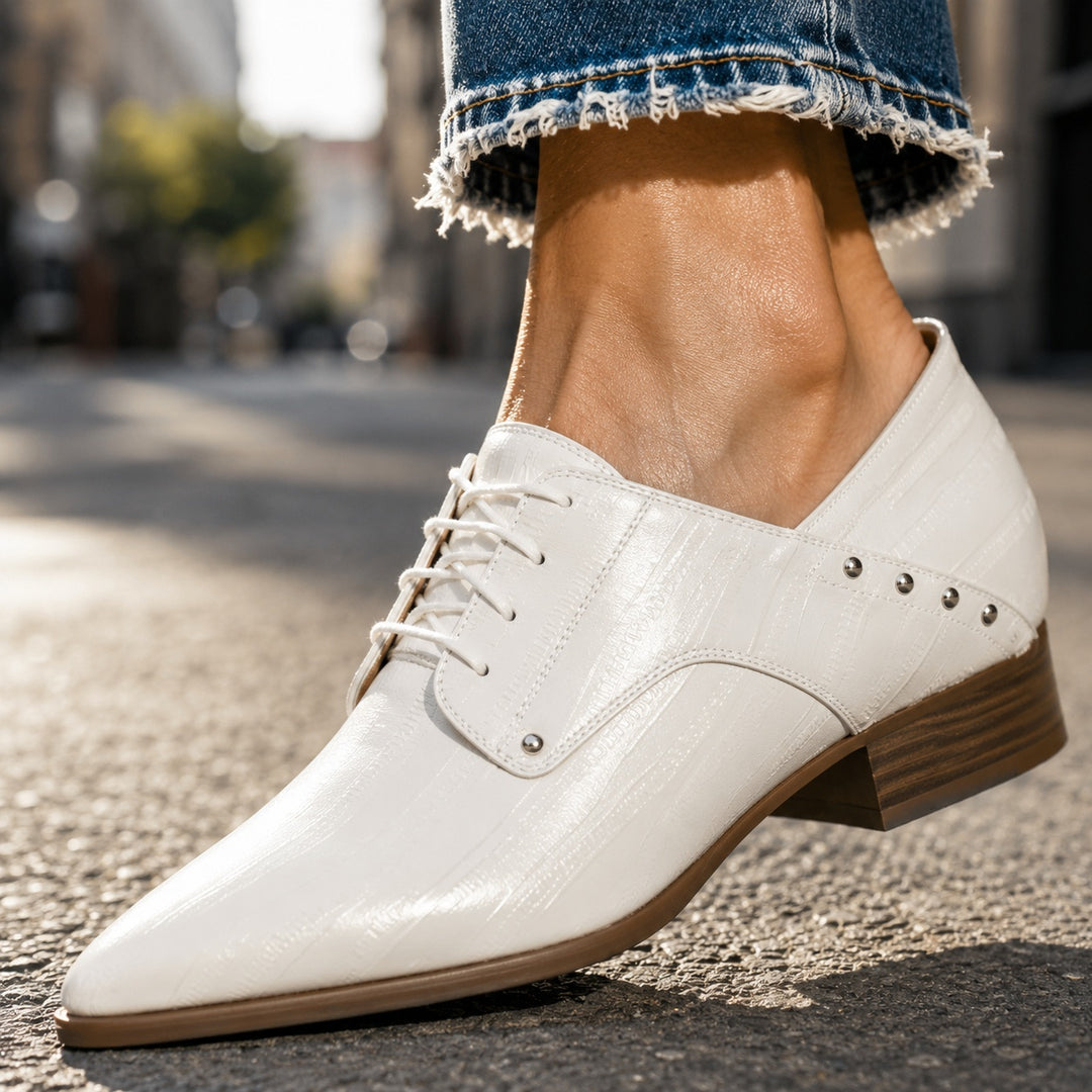 Doriano Lace-Up Derby Pumps — ce_brooklyn_s2_01