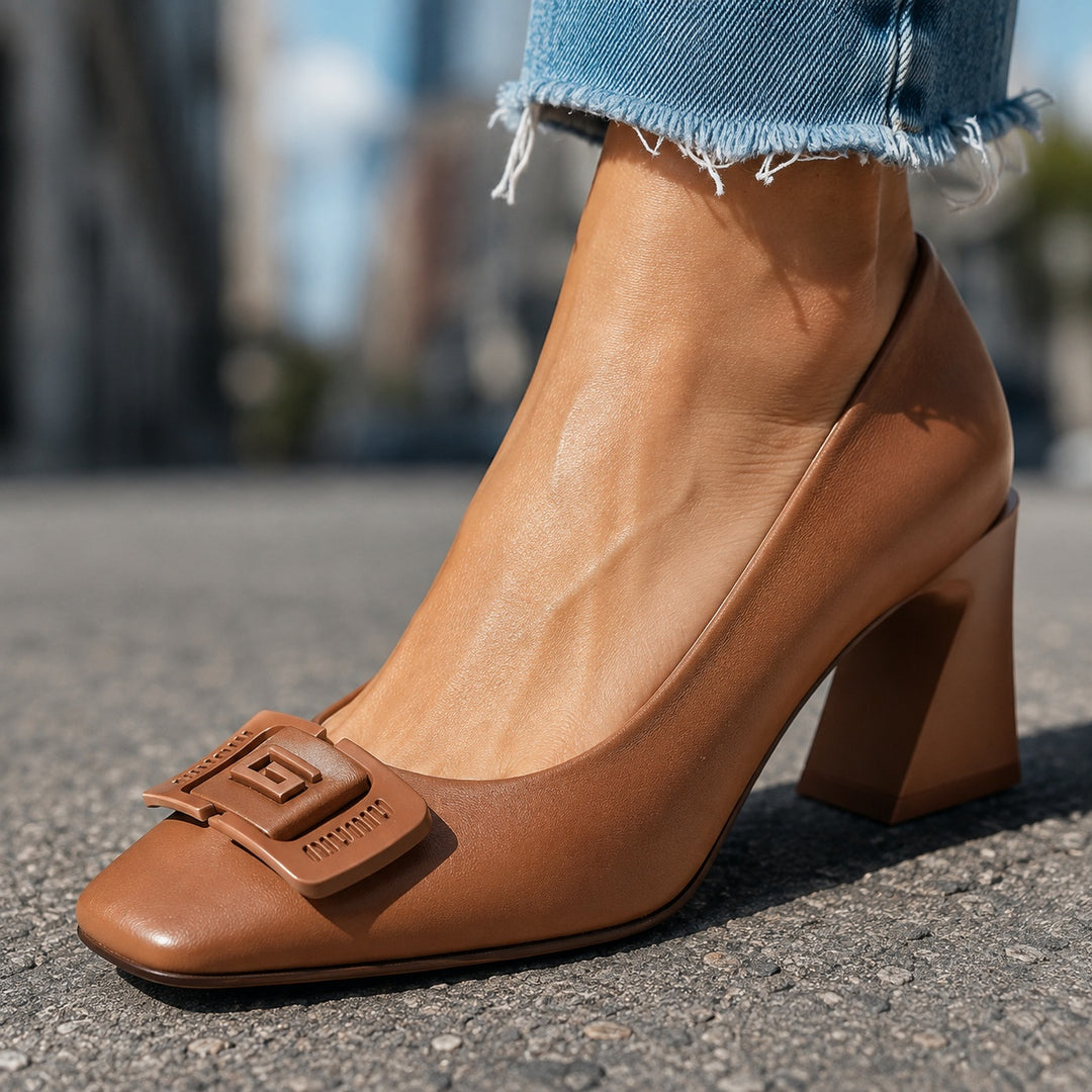 Emblema Buckle Pumps — ce_brooklyn_s2_01