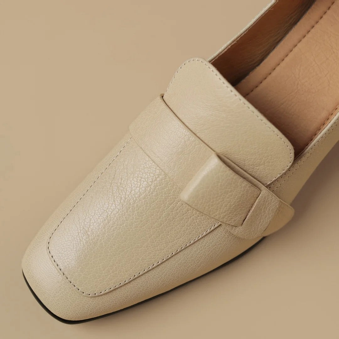 Ascot Knot Loafer Pumps