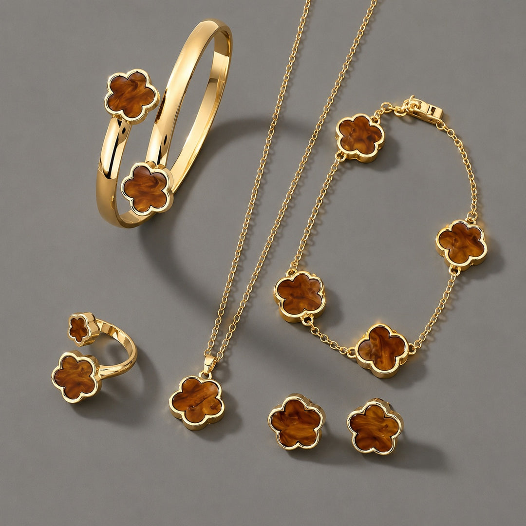 Fioresca Clover Jewelry Set — ce_soul_s1_01