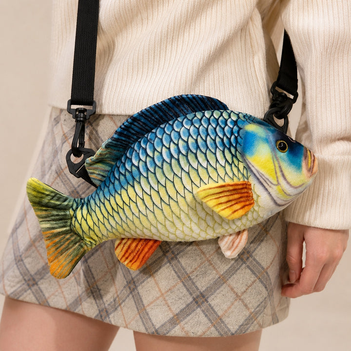 Fresh Catch Crossbody — ce_metastatic_01