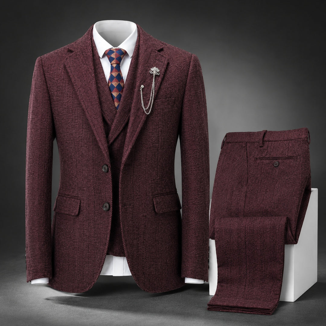 Lisca Herringbone Three-Piece Suit — ce_angle_01