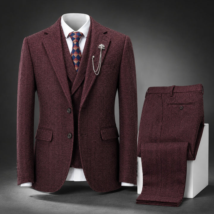 Lisca Herringbone Three-Piece Suit — ce_angle_01