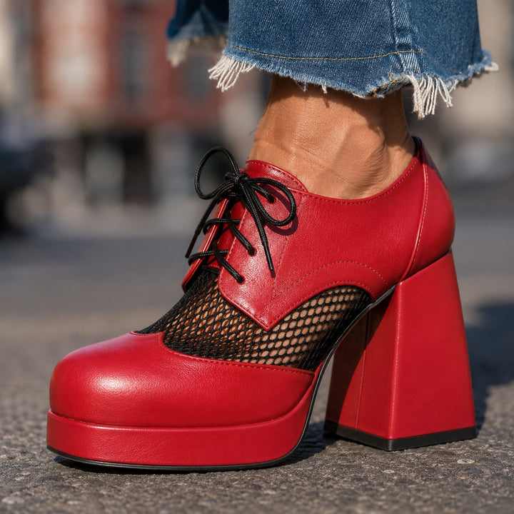 Verona Mesh Oxford Pumps — ce_brooklyn_s2_01