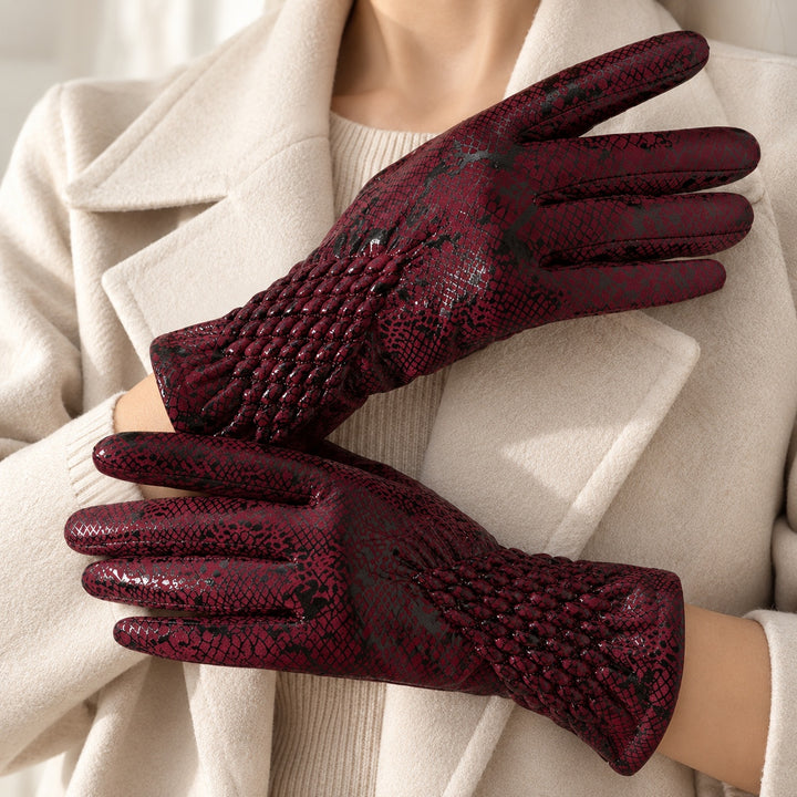 Viper Textured Touch Gloves — ce_metastatic_01