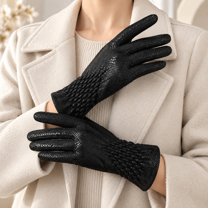Viper Textured Touch Gloves — ce_metastatic_01