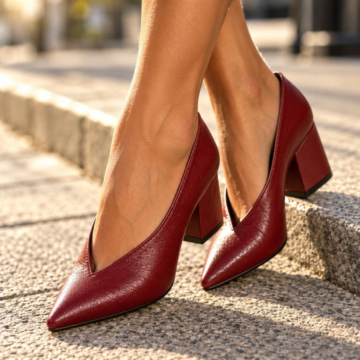 Vittoria V-Cut Pumps — ce_brooklyn_s1_01